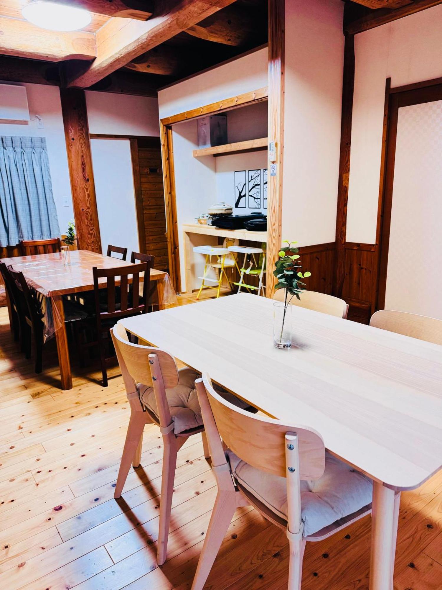 Yufuin Log House No Yado Tom Sawyer Hotel Buitenkant foto